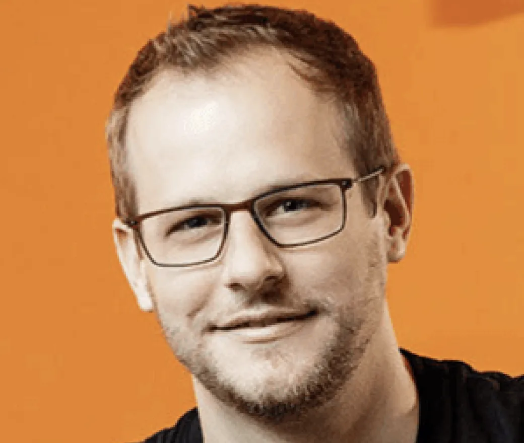Florian Hagenbuch, Fundador da Loft